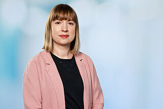 Portrait photo of Susanne Baron