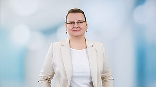 Portrait of Viktoria Erfurt.