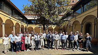 Gruppenfoto mit Teilnehmenden der 2nd Florence Aviation Regulation Conference