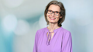 Portrait photo of Anja Paumen