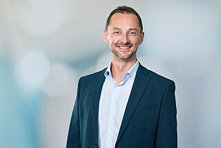 Portraitphoto of Dr. Lorenzo Cremonese