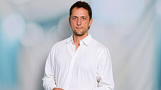 Portraitfoto von Michael Götz Klabunde