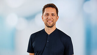 Portraitfoto von Michael Götz Klabunde