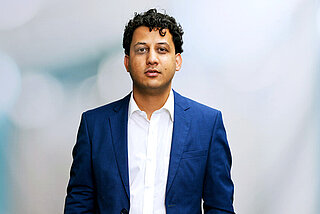 Portrait of Vivek Rana