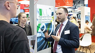 Messestand auf der ILA
