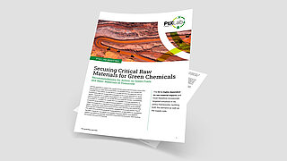 Titelblatt des PtX Lab Briefing mit dem Titel "Securing Critical Raw  Materials for Green Chemicals".