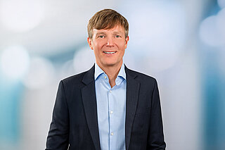 Portraitfoto von Stefan Günthner