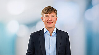Portraitfoto von Stefan Günthner
