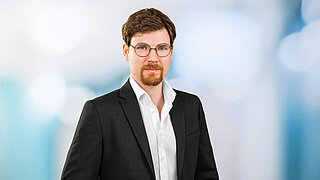 Portraitfoto von Felix Schmermer.